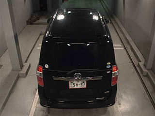 TOYOTA NOAH 2008