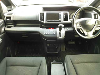 HONDA STEP WAGON 2012