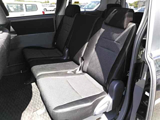 TOYOTA NOAH 2008