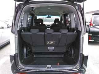 HONDA STEP WAGON 2012