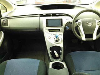TOYOTA PRIUS 2012