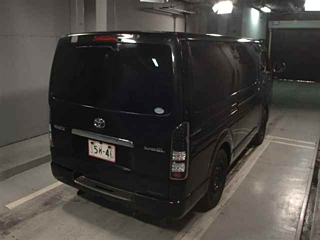 TOYOTA HIACE VAN 2009