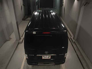 TOYOTA HIACE VAN 2009