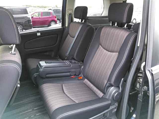 NISSAN SERENA 2014