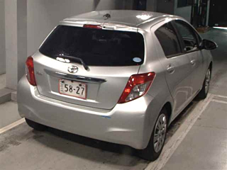TOYOTA VITZ 2012