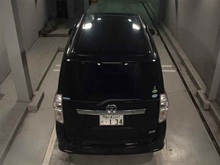 TOYOTA VOXY 2012