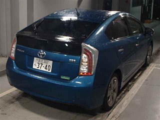 TOYOTA PRIUS 2013