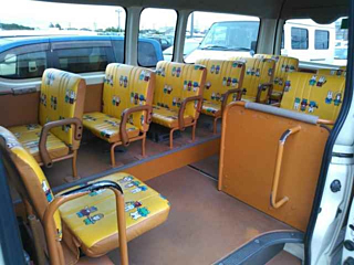TOYOTA HIACE 2010