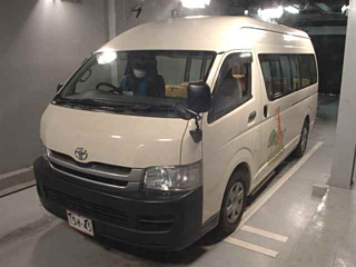 TOYOTA HIACE 2010