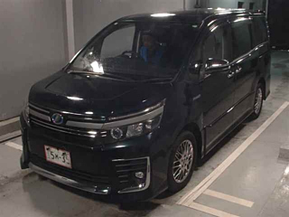 TOYOTA VOXY 2016