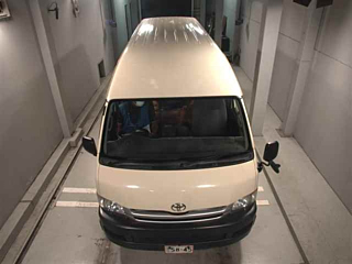 TOYOTA HIACE 2010