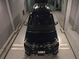 TOYOTA VOXY 2016