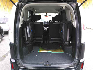 NISSAN SERENA 2013