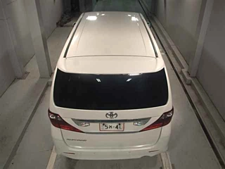 TOYOTA ALPHARD 2010