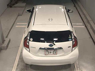 TOYOTA AQUA 2016