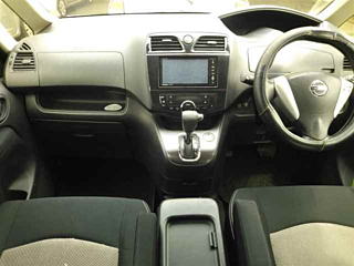NISSAN SERENA 2013