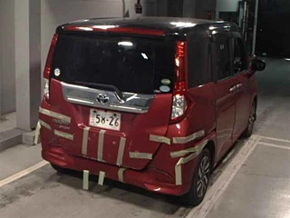 TOYOTA ROOMY 2019