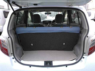 DAIHATSU MIRA E S 2012