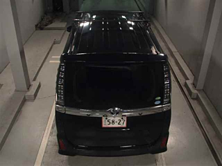TOYOTA VOXY 2015