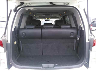 NISSAN ELGRAND 2011