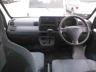 DAIHATSU HIJET VAN 2015