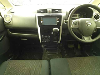 NISSAN DAYZ 2015
