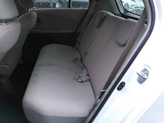 TOYOTA VITZ 2011