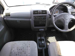 MITSUBISHI MINICA 2010
