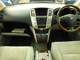 TOYOTA HARRIER 2009