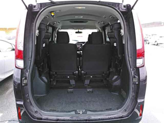 TOYOTA NOAH 2014