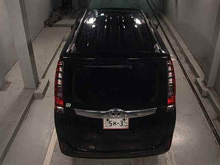 TOYOTA NOAH 2014