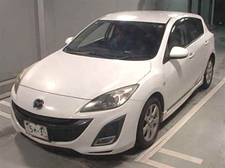 MAZDA AXELA 2010
