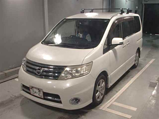 NISSAN SERENA 2010