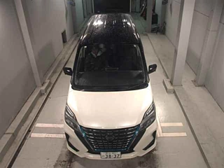 NISSAN SERENA 2020
