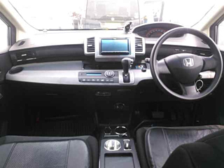 HONDA FREED 2011