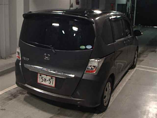 HONDA FREED 2013