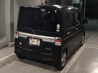 DAIHATSU TANTO 2008