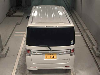 DAIHATSU TANTO 2009