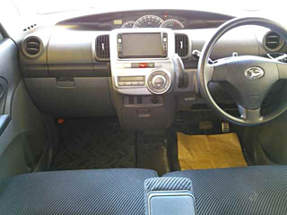 DAIHATSU TANTO 2009
