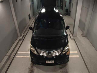 TOYOTA ALPHARD 2009