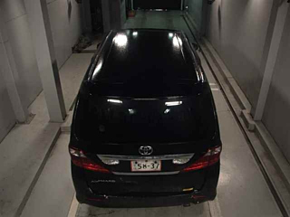 TOYOTA ALPHARD 2009
