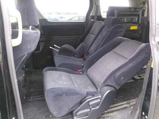 TOYOTA ALPHARD 2009