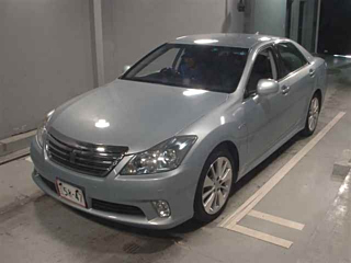 TOYOTA CROWN 2010