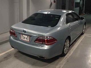 TOYOTA CROWN 2010