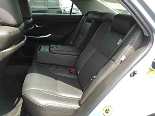 TOYOTA CROWN 2010