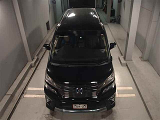 TOYOTA VELLFIRE 2013