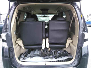 TOYOTA VELLFIRE 2013