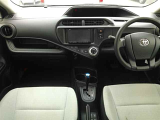 TOYOTA AQUA 2015