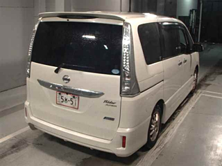 NISSAN SERENA 2013