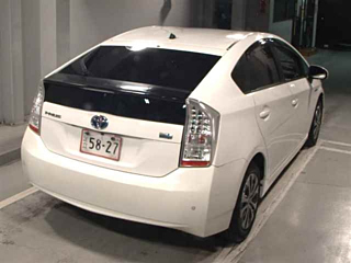 TOYOTA PRIUS 2010